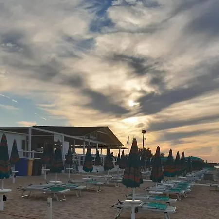 Bluesea Mareazzurro Affittacamere